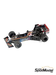 Tameo Kits SLK033: Car scale model kit 1/43 scale - Tyrrell
